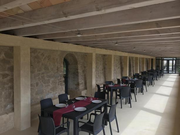 Imagen general del Hotel MASIA EL TEULAR. Foto 11