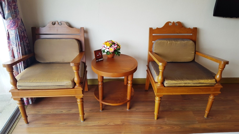 Imagen de los interiores del Hotel MATCHA Samui Resort. Foto 15