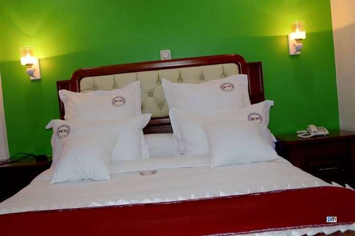 Imagen de la habitación del Hotel MATCHEU PALACE H&Ocirc;TEL, Yaound&eacute;. Foto 15