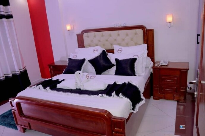 Imagen de la habitación del Hotel MATCHEU PALACE H&Ocirc;TEL, Yaound&eacute;. Foto 16