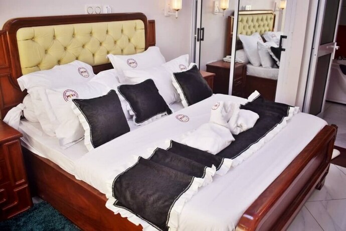 Imagen general del Hotel MATCHEU PALACE H&Ocirc;TEL, Yaound&eacute;. Foto 3