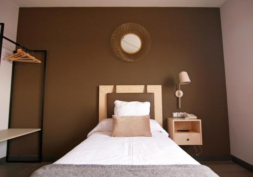 Imagen de la habitación del Hotel MAUROS EL PUIG. Foto 14