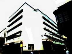 Imagen de los exteriores del Hotel MAURY. Foto 6