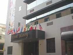 Imagen general del Hotel MAURY. Foto 1