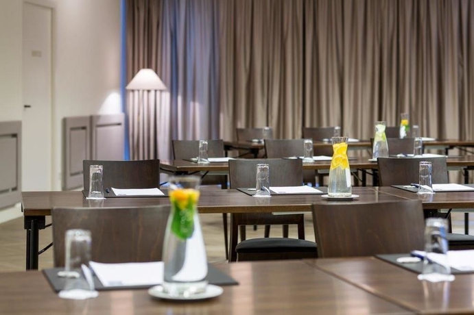 Imagen de los interiores del Hotel MAXX by Steigenberger Vienna. Foto 11