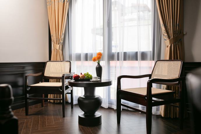 Imagen de la habitación del Hotel MAY DE VILLE Crown. Foto 2