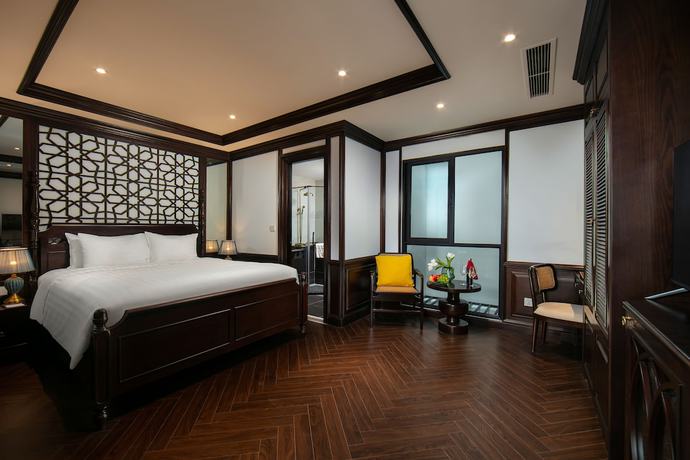 Imagen de la habitación del Hotel MAY DE VILLE Crown. Foto 4