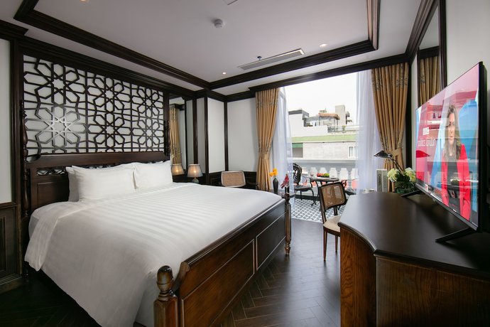 Imagen de la habitación del Hotel MAY DE VILLE Crown. Foto 6