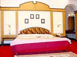Imagen de la habitación del Hotel MAY FAIR. Foto 4