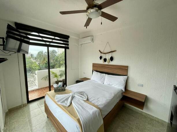 Imagen general del Hotel MAYAB Playa - 5Th. Ave. Foto 11