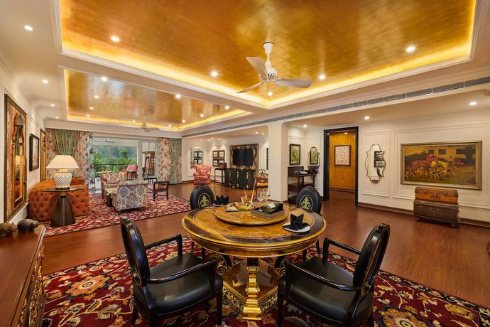 Imagen de la habitación del Hotel MAYFAIR Tea Resort. Foto 2