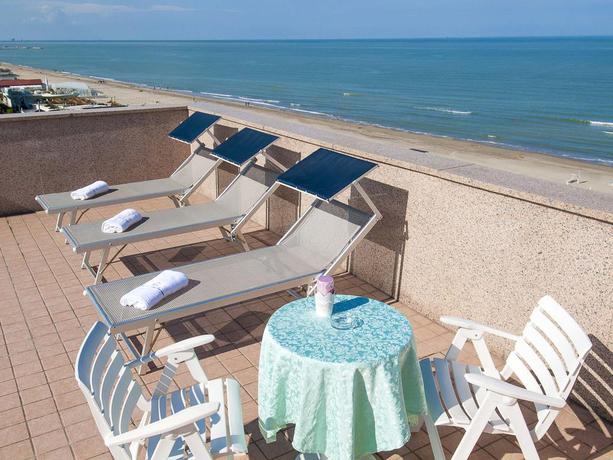 Imagen general del Hotel MAYFLOWER, Milano Marittima. Foto 6