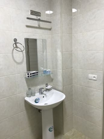 Imagen de la habitación del Hotel MAZZA. Foto 4