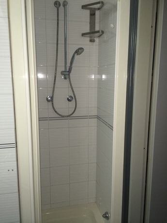 Imagen de la habitación del Hotel MAZZINI. Foto 6