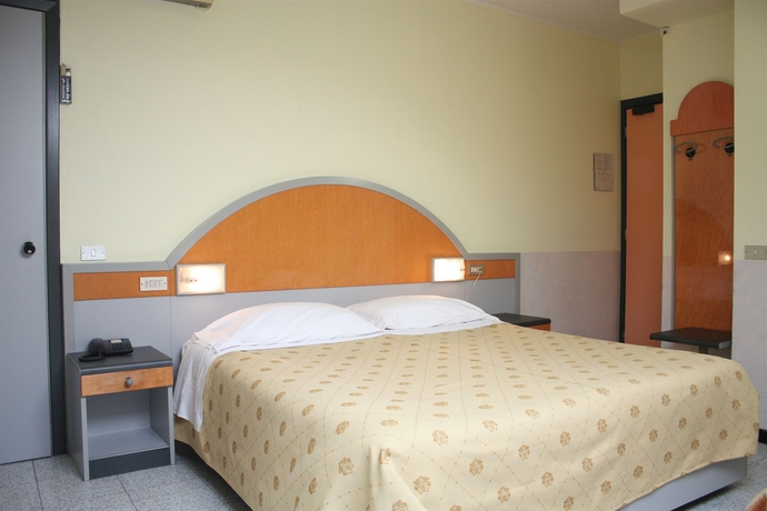 Imagen general del Hotel MAZZINI, Milán. Foto 1