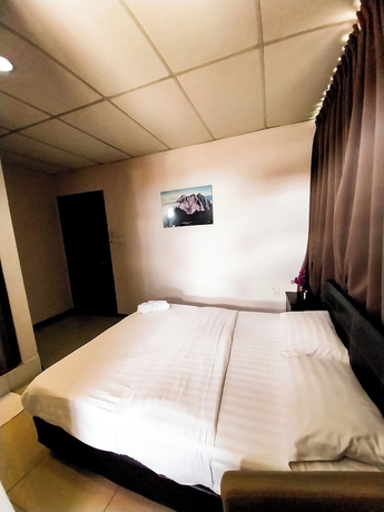 Imagen de la habitación del Hotel MB Budget. Foto 7