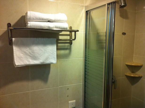 Imagen de la habitación del Hotel MB Hotel Lahad Datu. Foto 5