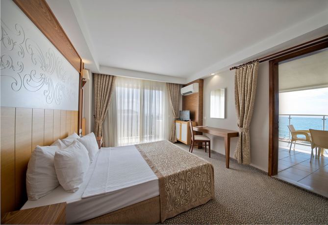 Imagen de la habitación del Hotel MC Beach Park Resort. Foto 6