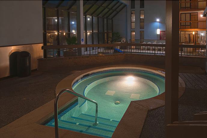 Imagen de los interiores del Hotel MCM Grande FunDome Odessa. Foto 18