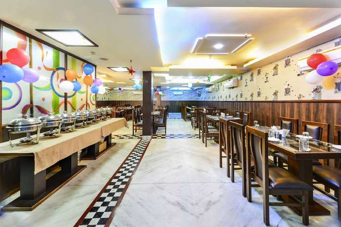 Imagen de los interiores del Hotel MD 9 Star. Foto 15