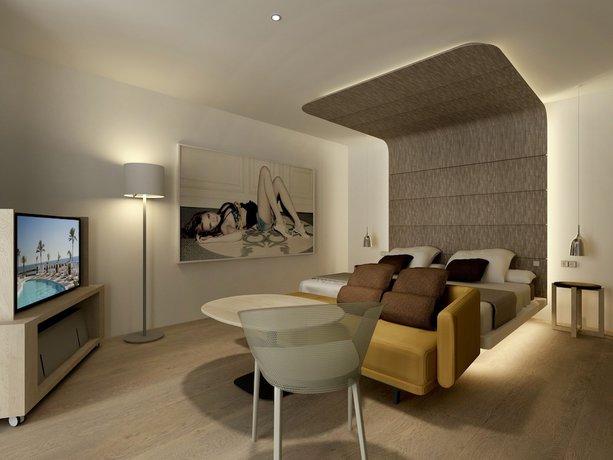 Imagen de la habitación del Hotel ME Barcelona. Foto 11