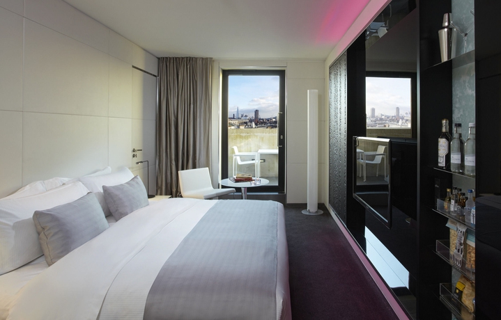 Imagen de la habitación del Hotel ME by Meli&aacute; London - Covent Garden. Foto 9