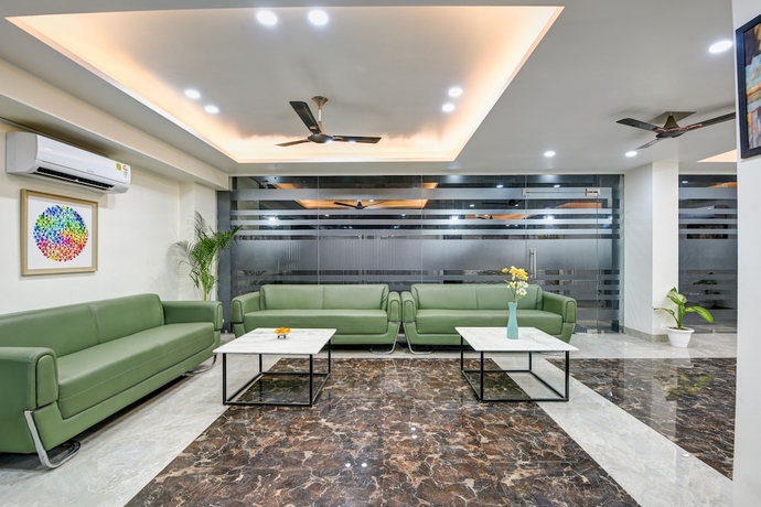 Imagen de los interiores del Hotel MEHU RESIDENCY. Foto 13