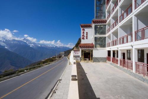 Imagen general del Hotel MEILIZHIYANKING. Foto 20