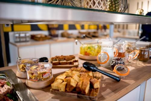 Imagen general del Hotel MEININGER Hotel Bordeaux Gare Saint-Jean. Foto 7