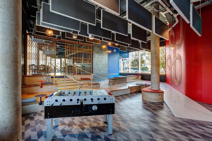 Imagen de los interiores del Hotel MEININGER Paris Porte de Vincennes. Foto 18