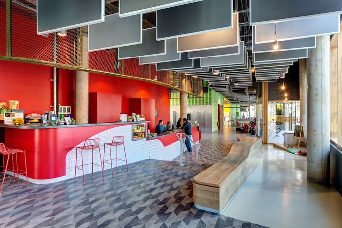 Imagen de los interiores del Hotel MEININGER Paris Porte de Vincennes. Foto 21