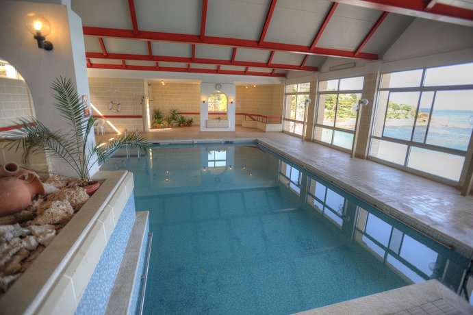 Imagen de la piscina del Hotel MELLIEHA BAY. Foto 6