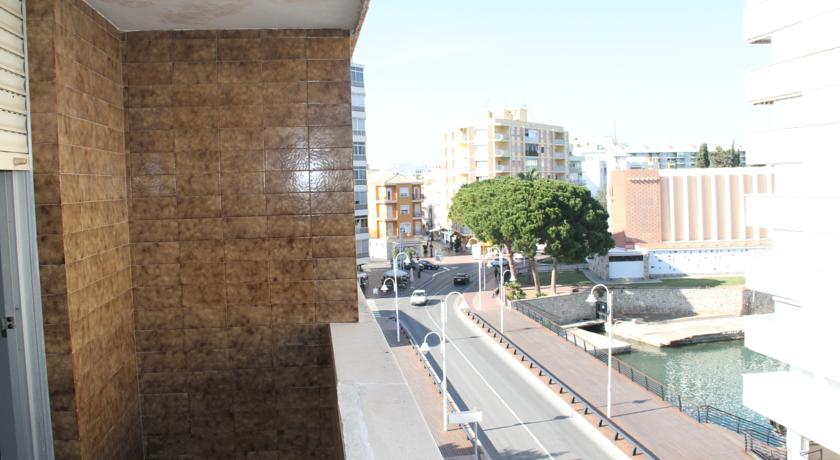 Imagen general del Hotel MENGUAL, Gand&iacute;a. Foto 10