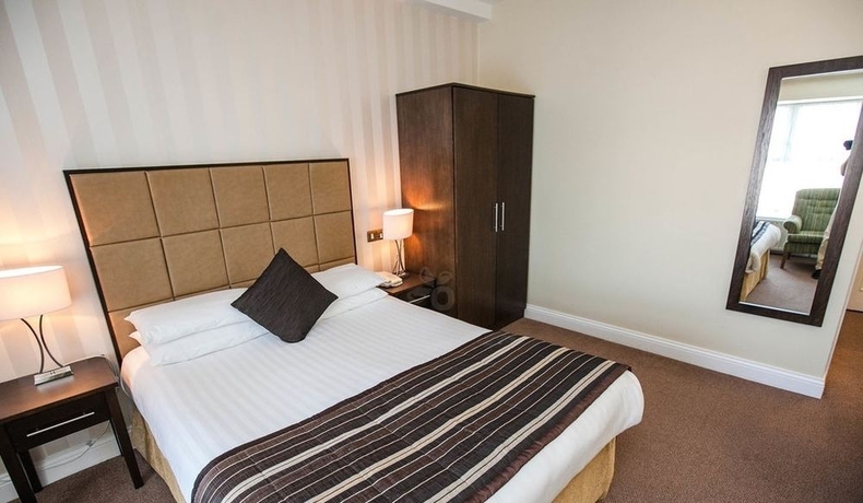 Imagen de la habitación del Hotel MENLO PARK. Foto 3