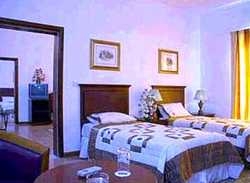 Imagen de la habitación del Hotel MERCURE. Foto 2