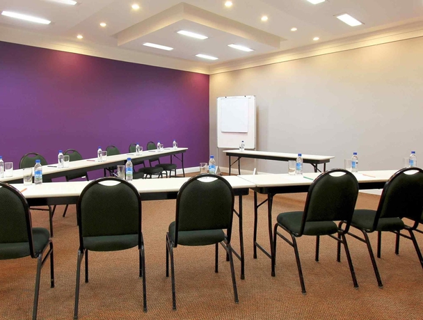 Imagen de los interiores del Hotel MERCURE JOINVILLE PLATZ. Foto 5