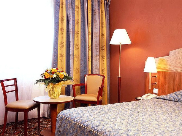 Imagen general del Hotel MERCURE NIMES OUEST. Foto 2