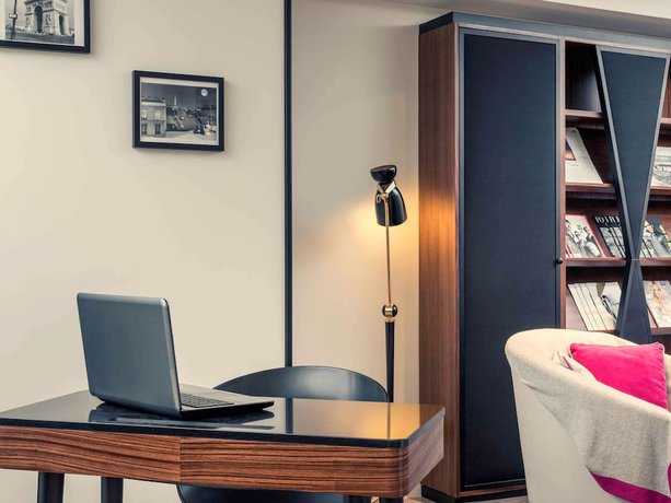 Imagen de los interiores del Hotel MERCURE PARIS ARC DE TRIOMPHE WAGRAM. Foto 18