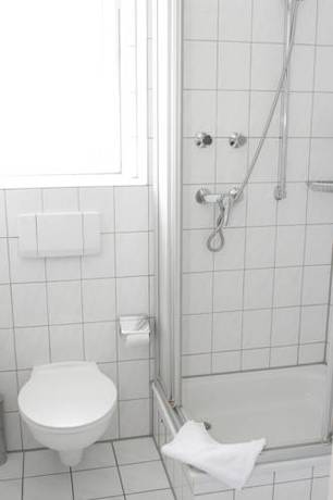 Imagen de la habitación del Hotel MESSEHOTEL-MEDICI. Foto 3