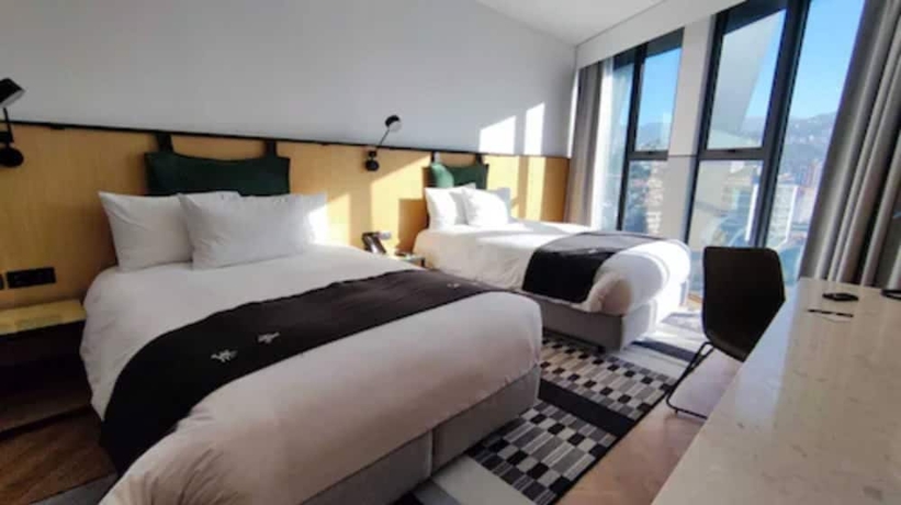 Imagen de la habitación del Hotel MET. Foto 5