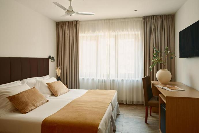 Imagen general del Hotel MET Pamplona. Foto 12