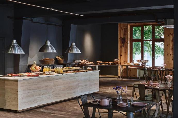 Imagen general del Hotel MET Pamplona. Foto 14