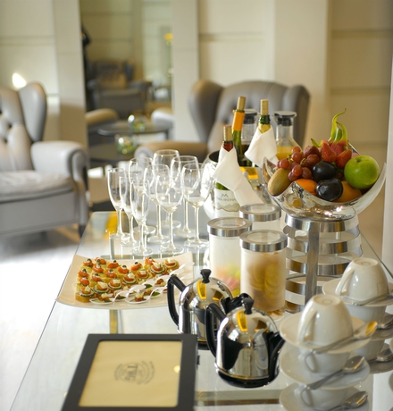 Imagen del bar/restaurante del Hotel METT Singapore. Foto 2