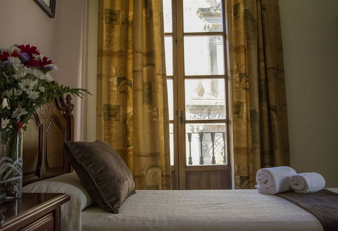 Imagen de la habitación del Hotel MEZQUITA. Foto 4