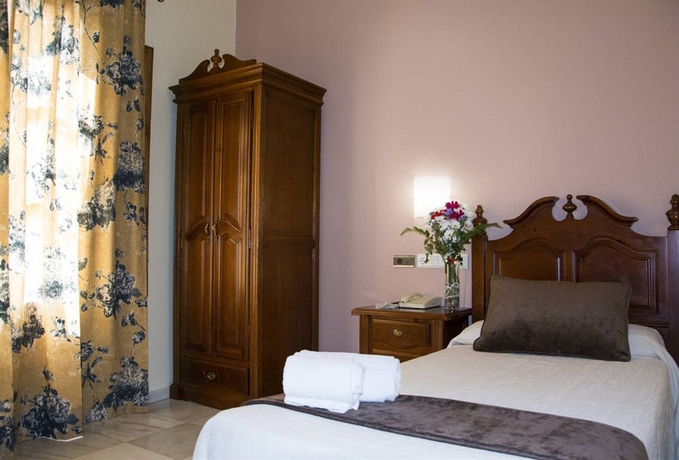 Imagen de la habitación del Hotel MEZQUITA. Foto 9