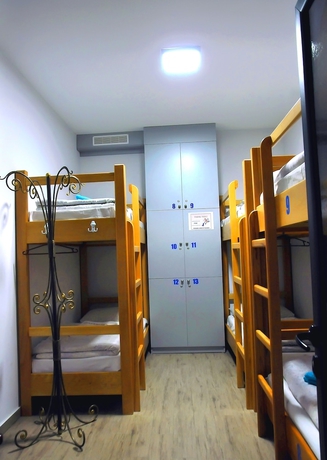 Imagen de la habitación del Hotel MGA Hostel and Tours. Foto 13