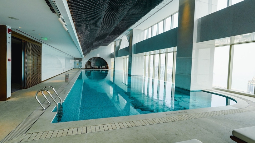 Imagen de la piscina del Hotel MGM Reserve Qingdao. Foto 19