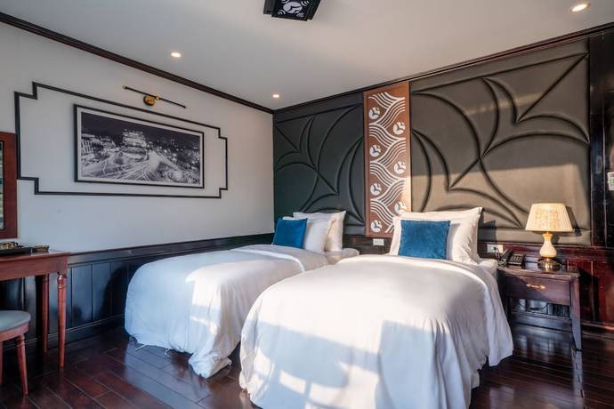 Imagen de la habitación del Hotel M\'Gloria Cruise. Foto 5