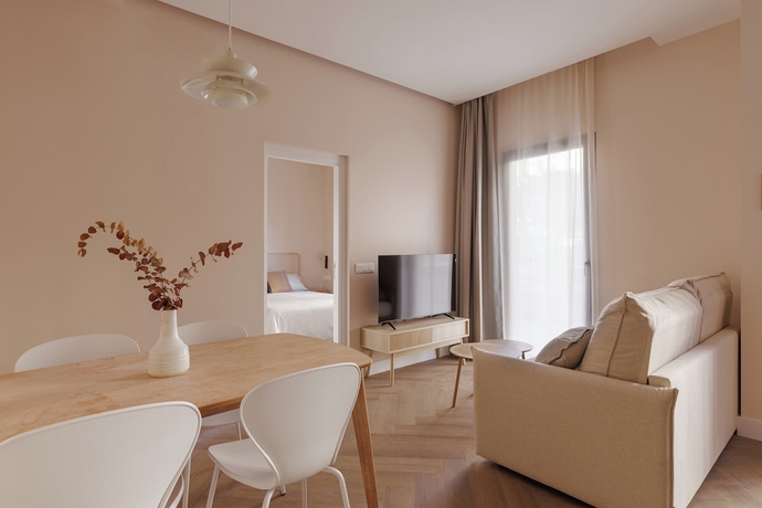 Imagen general del Hotel MH Apartments Blasco Valencia. Foto 1