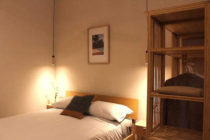 Imagen de la habitación del Hotel MH Apartments Central Valencia. Foto 4